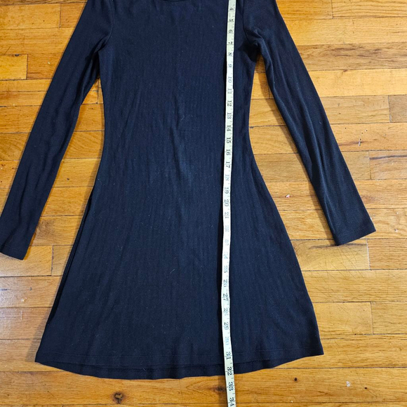 Aritzia Talula Black Long Sleeve Dress XS - Picture 4 of 7